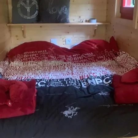 La Roulotte De Chalet